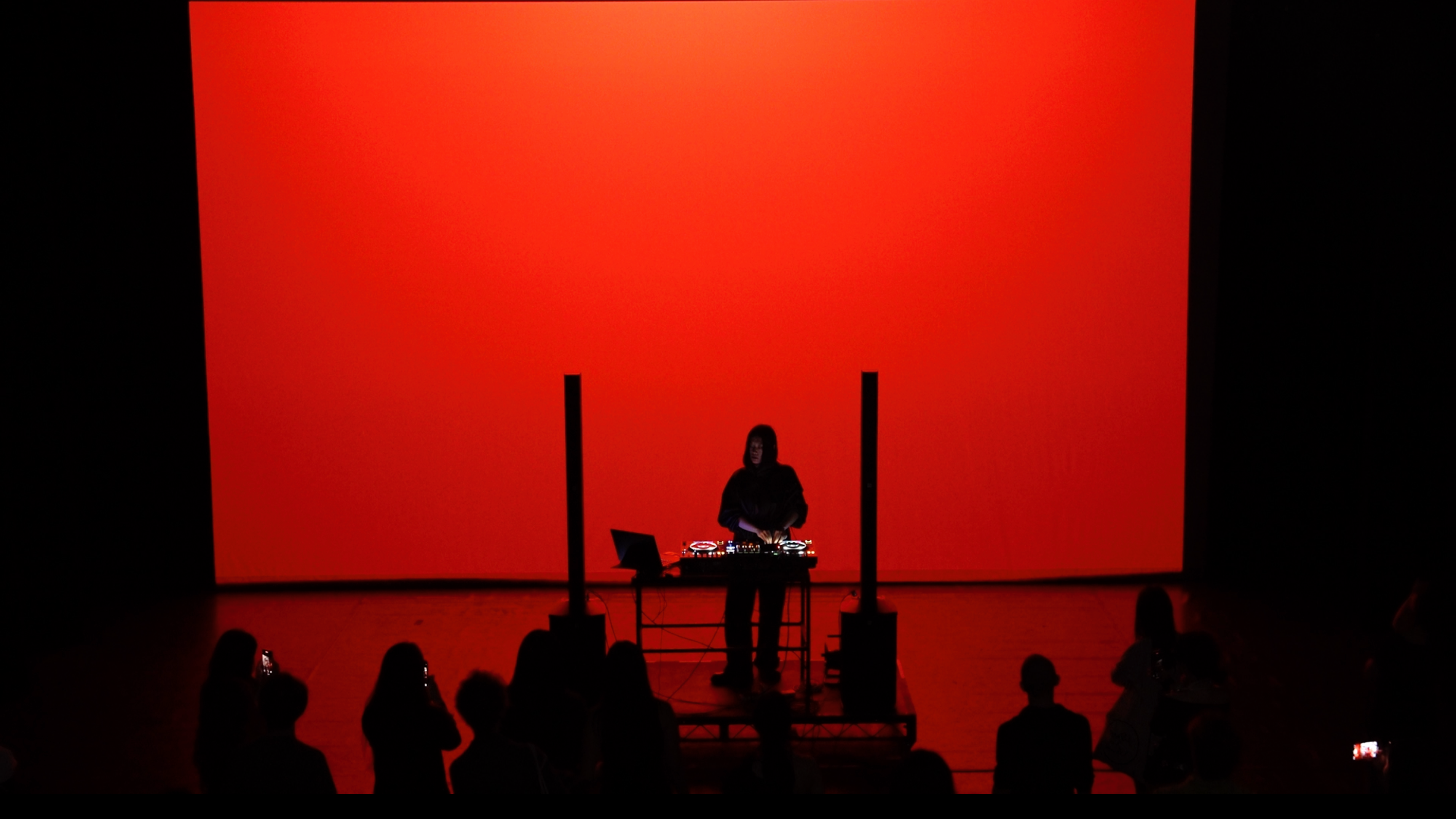 RAVE CINEMA performance still 2